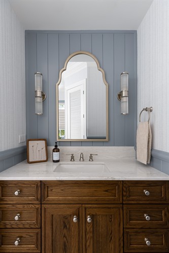 Gallery Image Dobson_Interiors_-_Project_No_Point_in_Being_Blue_3.jpg Gallery Image Dobson_Interiors_-_Project_No_Point_in_Being_Blue_3.jpg