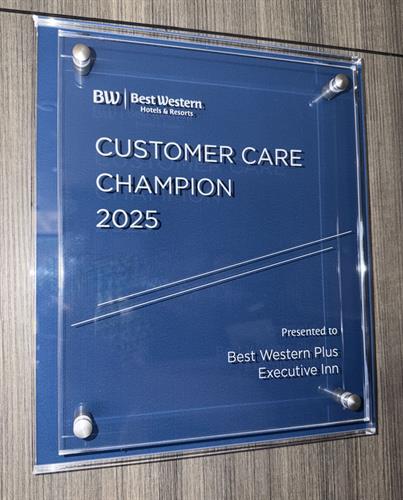 Gallery Image 2025_Champion_Customer_Care_Award.jpg