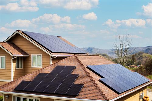 Roseburg OR, 18.23kW System with 45 SEG Panels and Enphase Microinverters 