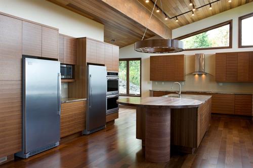 Contemporary Slab Cabinetry