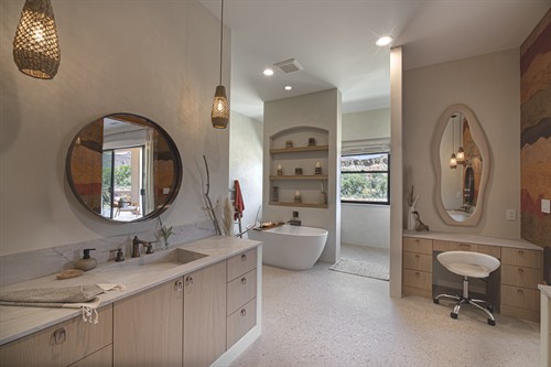 Desert Luxury Primary Bath