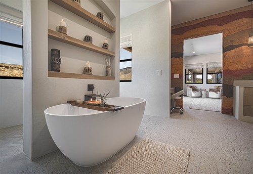 Desert Luxury Primary Bath Tub