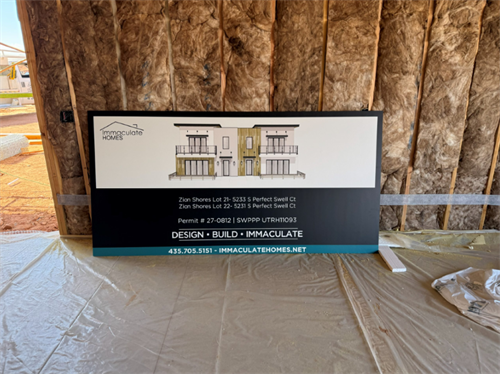 4x8 Construction Sign