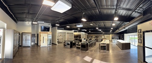 Gallery Image IMG_3945.jpeg