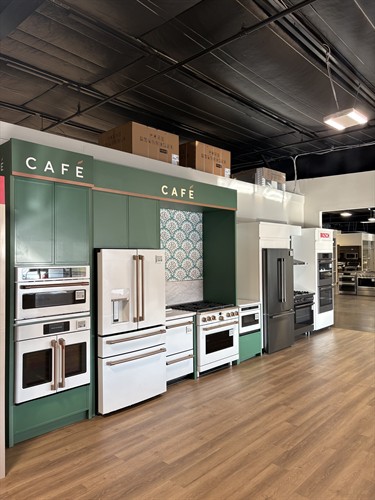 Gallery Image IMG_3947.jpeg