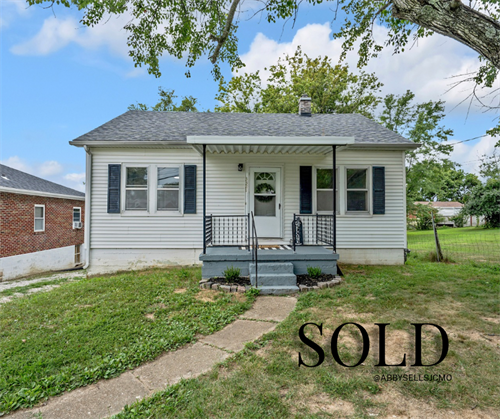 Gallery Image 3321_N_Ten_Mile_Dr_SOLD_post.PNG