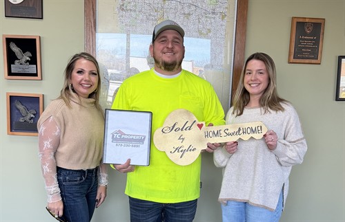 Gallery Image IMG_4064.jpeg