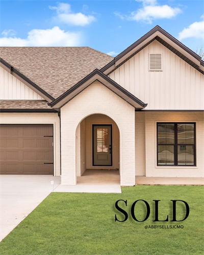 Gallery Image IMG_4578.PNG