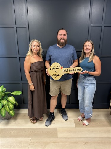 Gallery Image IMG_7720.jpeg