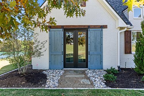 Gallery Image Blake_Front_Left_Door.jpg