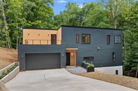 Gallery Image IMG_3593.JPG