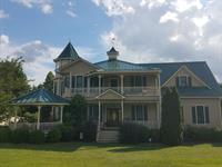 Gallery Image Final_8977.jpg