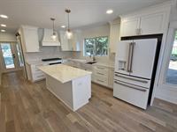 Gallery Image Christina_Kitchen.jpg