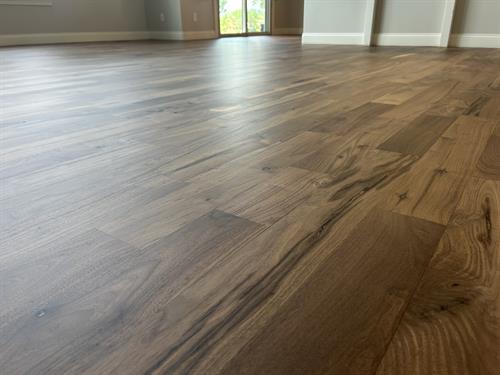 Gallery Image 8Walnut_Invisible.jpg