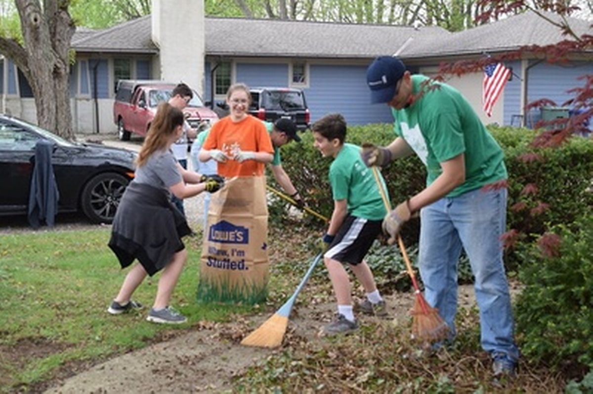 Community Service Day 2024 - May 4, 2024 - Dublin Chamber of Commerce, OH