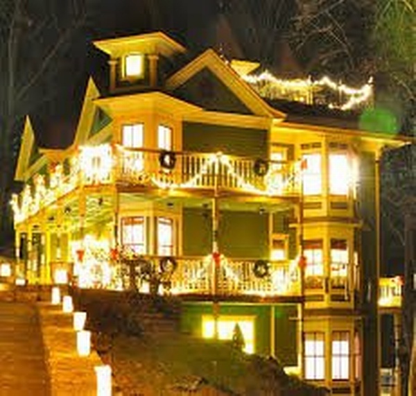 42nd Annual Eureka Springs Preservation Society Christmas Tour of Homes