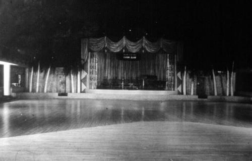 Gallery Image Surf_Ballroom_Stage_1949.jpg