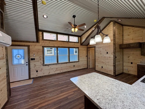 Gallery Image Wolf-Valley-Buildings-Tiny-Homes-Storage-Cabins-Hillsboro-Texas-Itasca-TX%206.jpg