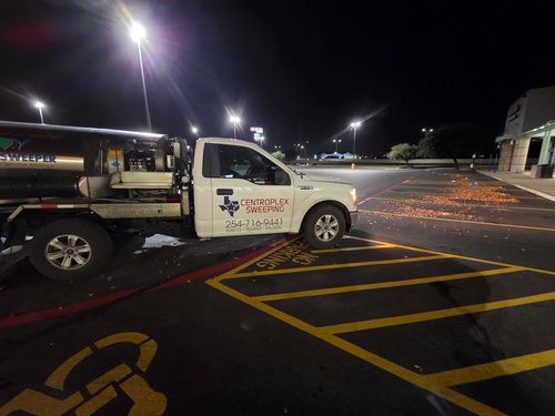 Gallery Image Centroplex-Sweeping-Hillsboro-Texas-76645%203.jpg