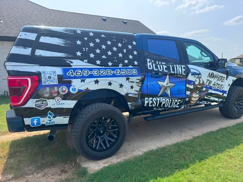 Gallery Image blue-line-pest-police-truck-hill-county-waco-area_060826-010855.jpg