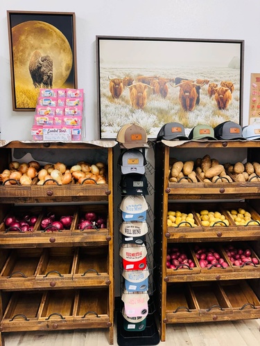 Gallery Image the-butchers-of-hill-county-local-community-butcher-shop-grocery-food-hillsboro-texas-4.jpg
