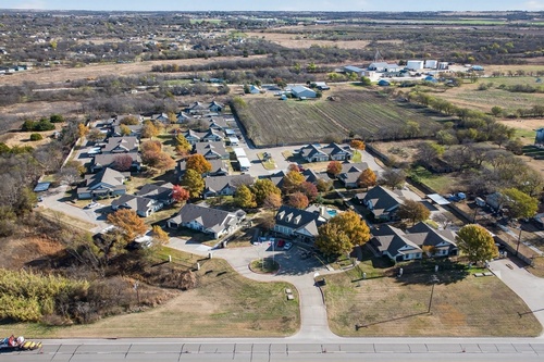 Gallery Image Rosemont-Apartments-Wilhoit-Hillsboro-Texas-Rental-1.jpg