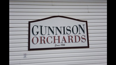 Gunnison Orchards Bakery and Gift Shop