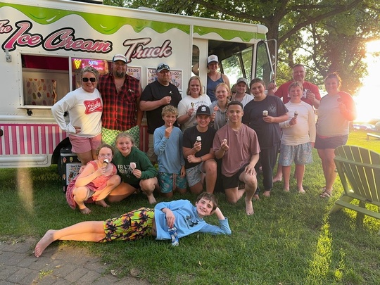 Gallery Image TheIceCreamTruck-Staff-7.26.jpg