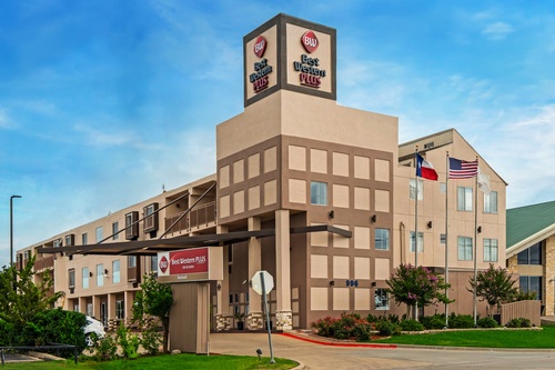 Best Western Plus Rockwall Inn & Suites