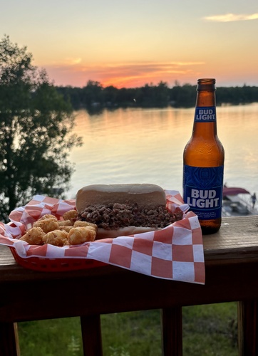 Gallery Image Brisket%20on%20deck.jpg