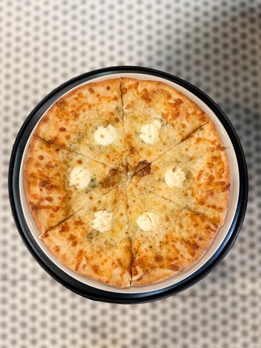 Gallery Image 573288808_122197836722563568_8428084777744714038_n.jpg