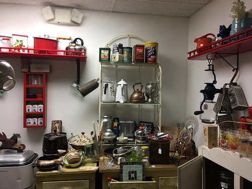 kitchen items on display