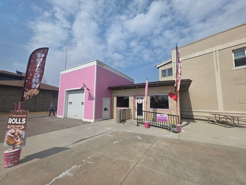 Gallery Image 657181289_10174105542150464_41818928862434635_n.jpg