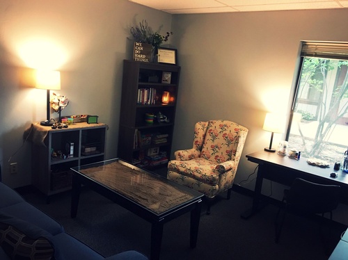 Gallery Image 43851558_254042188589892_3999130524177137664_n.jpg