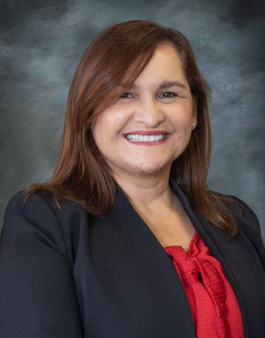 Gallery Image Liz%203_050126-025431.JPG