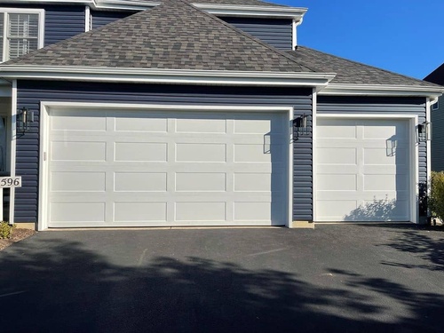 Gallery Image nohds-3car-garage-min.jpg