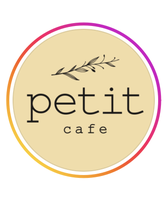 Petit Cafe 