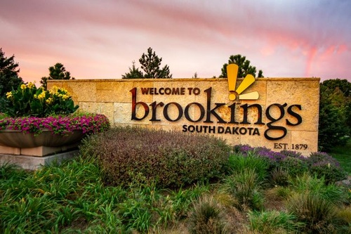 Gallery Image 2021-9-24-Brookings-Welcome-Sign-JW-Copy_150623-023459.jpg