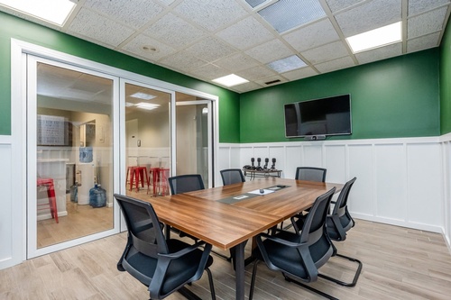 Gallery Image IMG_2151.jpeg