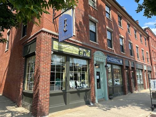 Gallery Image 2023-store-front-2200x.jpg