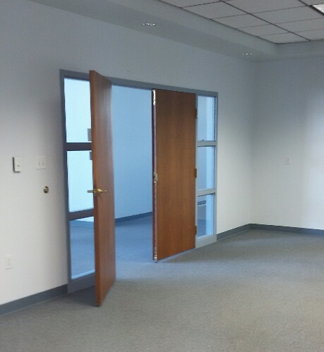 190 Madison Square Drive  985 sq. ft.  1 office, conference room, reception area, kitchenette, bathroom