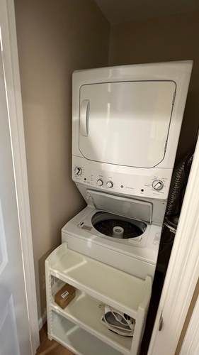 Gallery Image T8_100426-072419.jpg