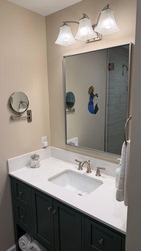 Gallery Image T9_100426-072406.jpg