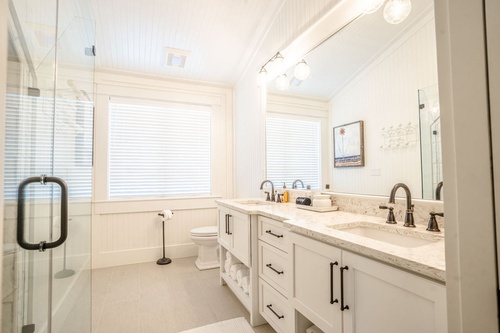 Gallery Image OB104227-HDR.jpg