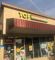 D Top Smoke Shop