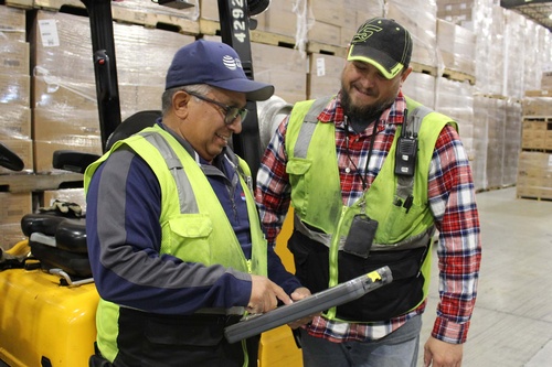 Gallery Image Happy-Logistics-Workers-1.jpg