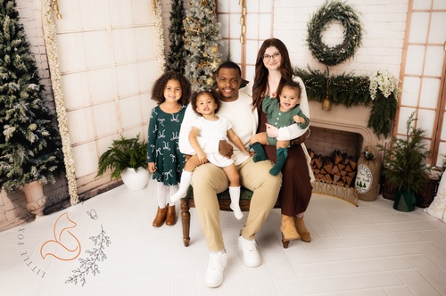 Gallery Image 575153661_1.jpg