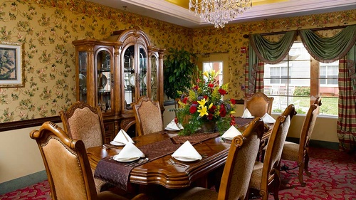 Gallery Image atria-at-lake-forest-09.jpg Gallery Image atria-at-lake-forest-09.jpg