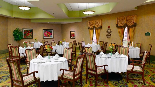 Gallery Image atria-at-lake-forest-10.jpg Gallery Image atria-at-lake-forest-10.jpg