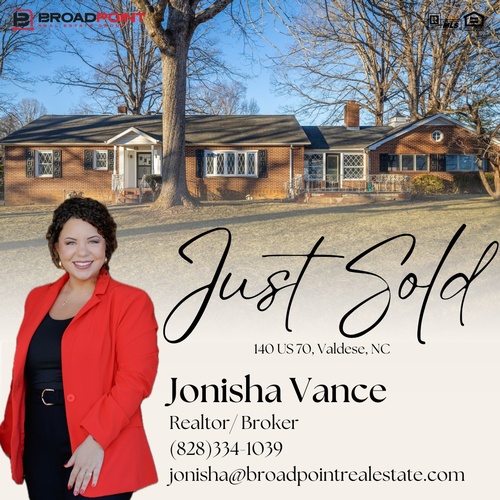 Gallery Image 500746580_122230672490189347_5458959654355184564_n.jpg